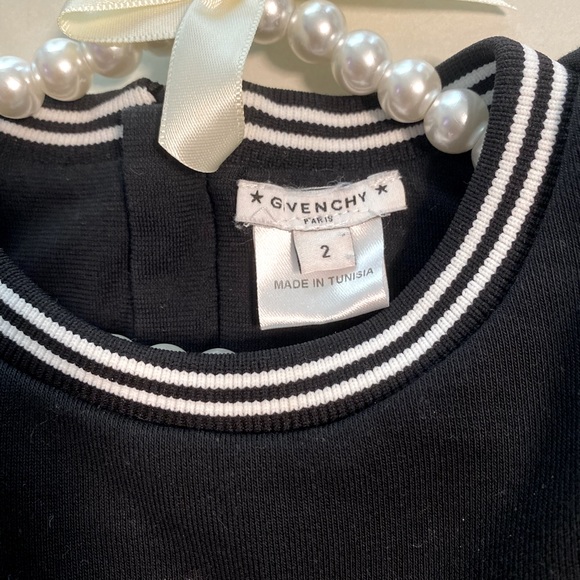 Toddler Givenchy Dress Size 2. Worn once for pics, washed twice. Great Condition - Picture 2 of 4